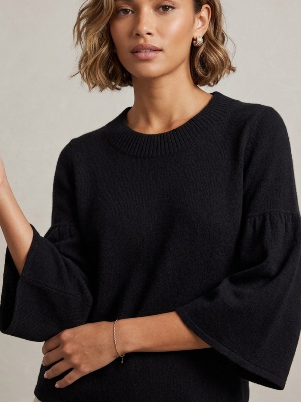 Design History cashmere bell sleeve Black Long Sleeve Scoop Neck size large